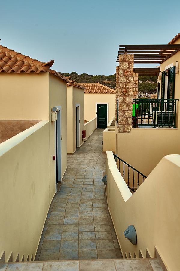 אלפוניסוס Element Hotel מראה חיצוני תמונה